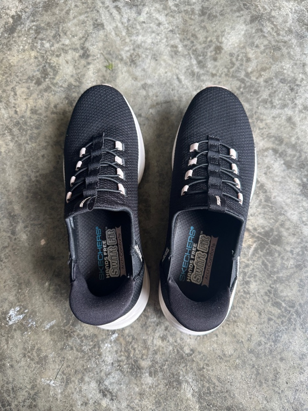 Skechers Women arch fit Black Athletic easy Slip-On Sneakers